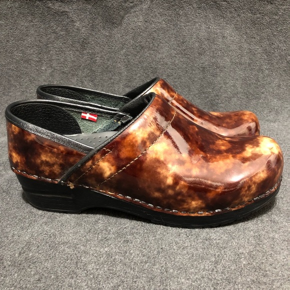 Sanita Danish Marbled Patent Leather Womens Clogs Size 37 US 6 - Picture 1 of 10